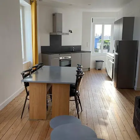 Apartment Lumineux Cancale, 80m2, 3 Chambres.